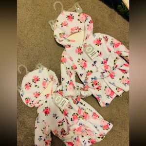 Baby girl robe
